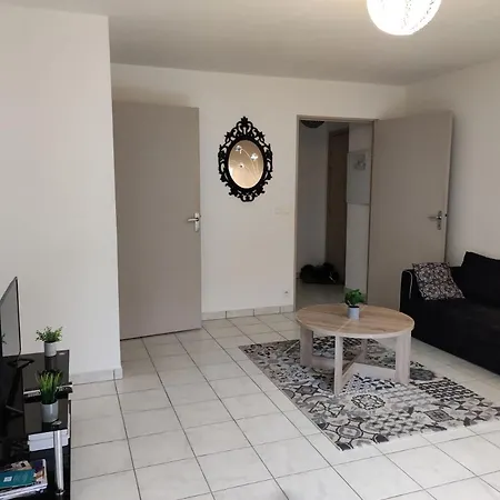 Superbe Appartement De 56 Metres Carre Proche De Vichy